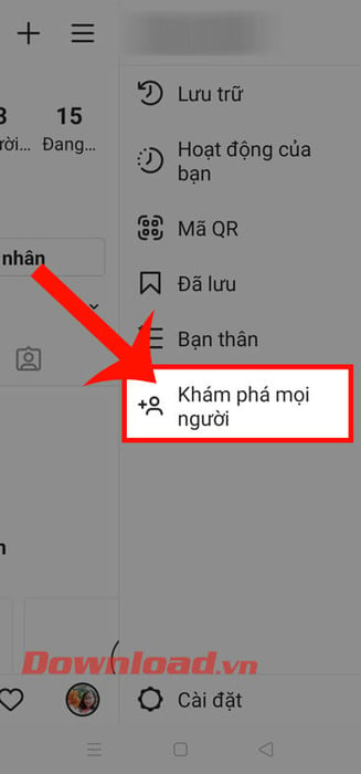 Bấm vào phần Khám phá mọi người