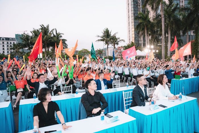 Hơn 600 nhà kinh doanh đã tham gia vui vẻ vào sự kiện khởi động “Hành trình trên biển lớn: 90 ngày săn kho báu triệu đô” của Chủ đầu tư BIM Land