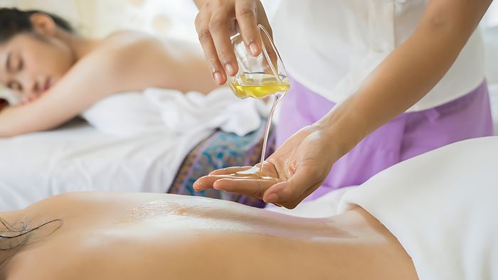 Các dạng massage toàn thân phổ biến hiện nay