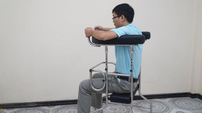 Khung hỗ trợ giúp người bệnh tập phục hồi chức năng hiệu quả hơn