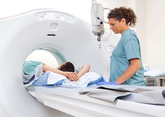 CT Scanner là một phương pháp phát hiện sỏi thận, sỏi niệu quản mang lại kết quả chính xác