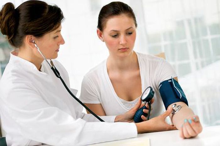 Kiểm tra sức khỏe định kỳ là biện pháp thông minh để bảo vệ sức khỏe.