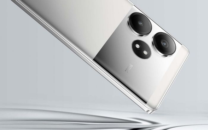 realme GT 6T trang bị camera sau kép chất lượng