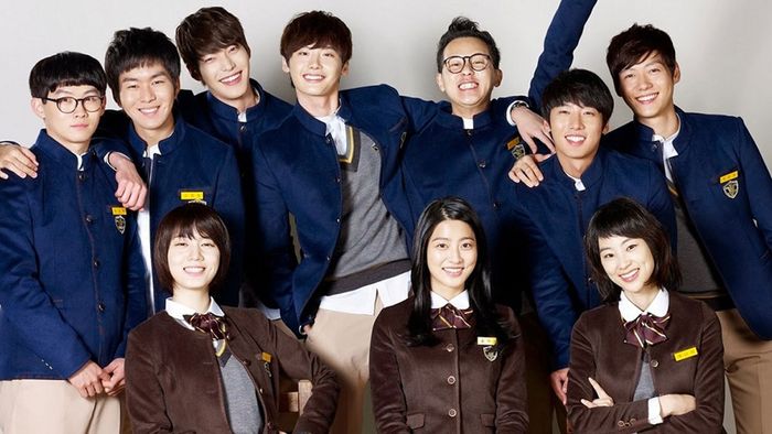 Có tổng cộng 14 bộ phim của Lee Jong Suk