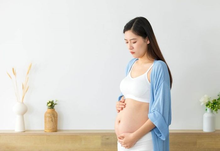 Nguy cơ són tiểu cao hơn ở phụ nữ mang thai