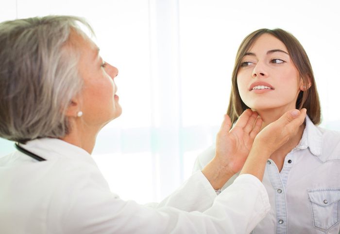Vẫn có khả năng cả cường giáp và suy giáp xảy ra đồng thời