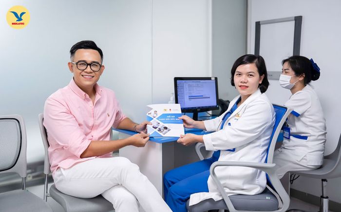 Kiểm tra sức khỏe định kỳ ít nhất 6 tháng/lần để bảo vệ sức khỏe