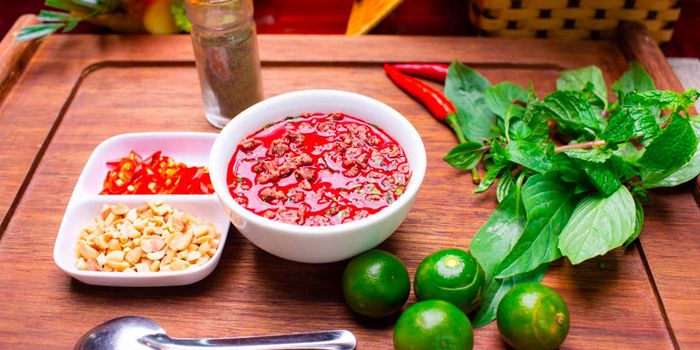 Nếu ăn tiết canh lợn, bạn có thể mắc bệnh sán lợn gạo