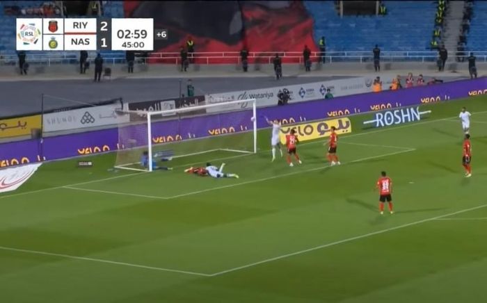 Ronaldo nhạt nhòa, Al Nassr thoát thua nhờ bàn thắng ở phút bù giờ 468292