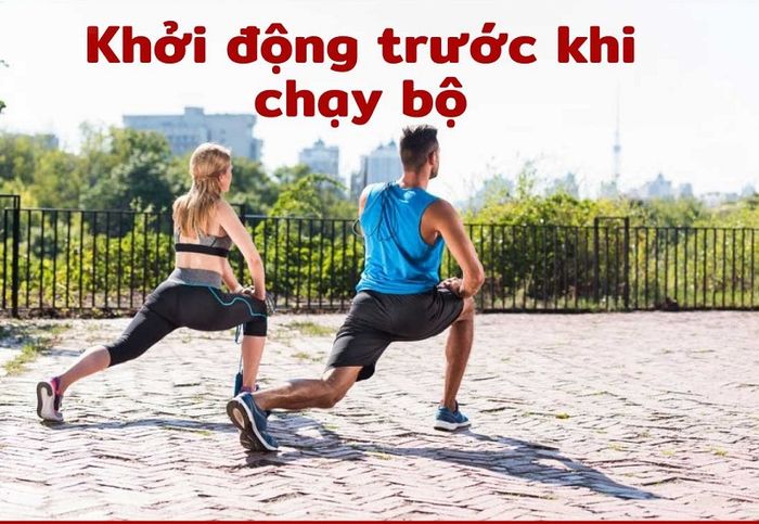 Trước khi bắt đầu đi bộ, hãy làm ấm cơ thể và các khớp.