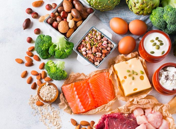 Protein giúp duy trì cảm giác no lâu hơn.