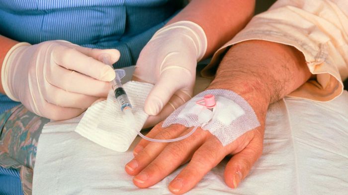 Người bệnh không thể xem thường, phải tuân thủ điều trị đúng hướng dẫn của bác sĩ.