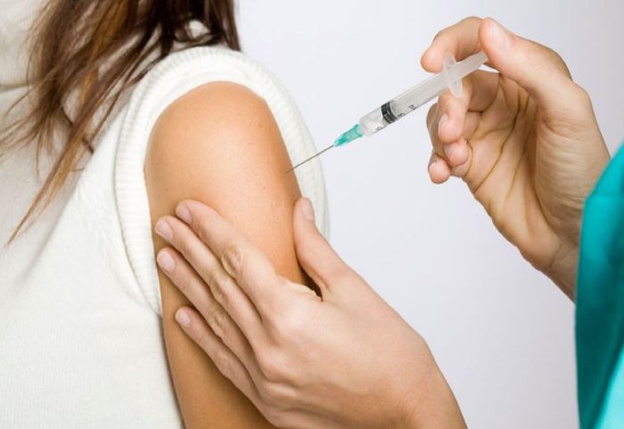 Mọi người đều nên tiêm vắc xin HPV sớm nhất có thể nếu đủ điều kiện.