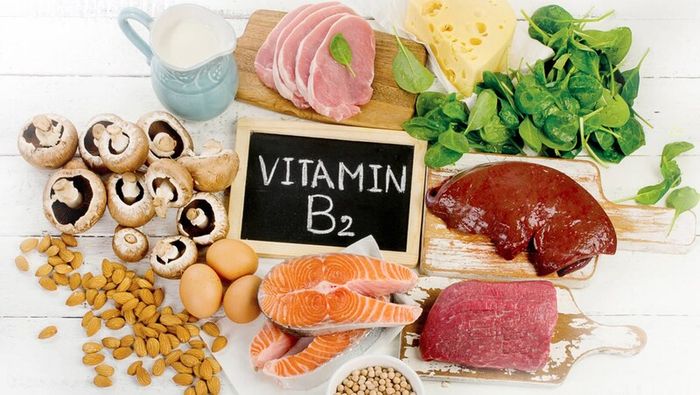 Vitamin B2 hỗ trợ mắt khỏe mạnh hơn