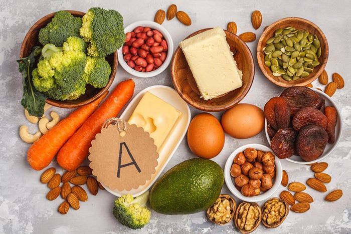 Ăn nhiều rau xanh, trái cây và đậu giúp chậm quá trình tiến triển của cận thị.