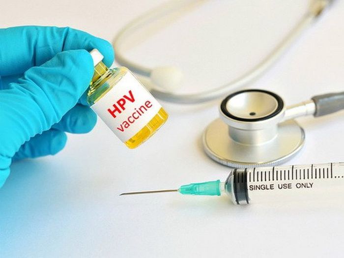 Tiêm phòng HPV để ngăn ngừa bệnh ung thư cổ tử cung