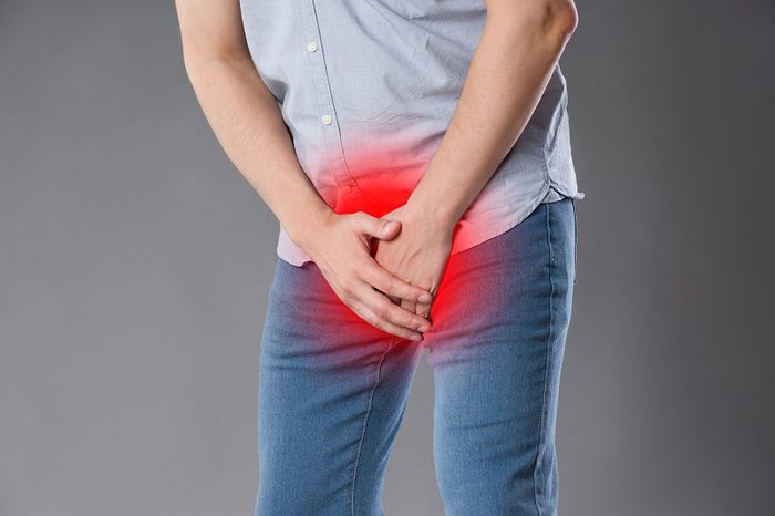 Lớp Niêm Mạc Bảo Vệ Dương Vật Có Nhiều Dây Thần Kinh, Do Đó Khi Bị Rách Sẽ Gây Đau