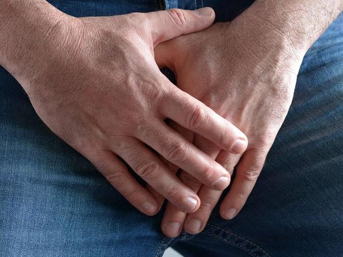 Đau đớn khi quan hệ tình dục do hẹp bao quy đầu