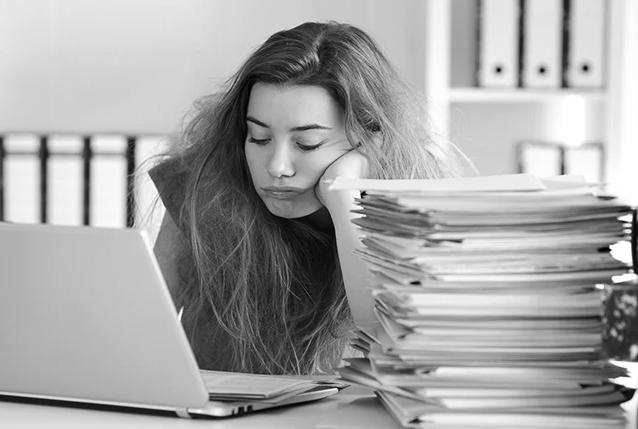 Muốn bỏ học để làm việc kiếm tiền có khả thi không?