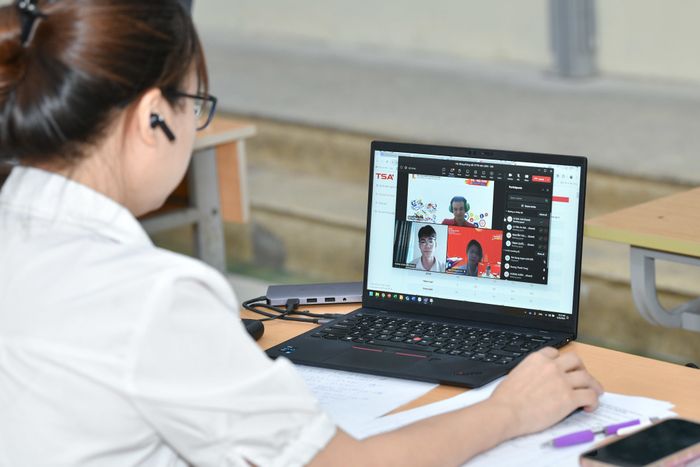 Cách Bách Khoa phỏng vấn thí sinh 'tài năng' ra sao