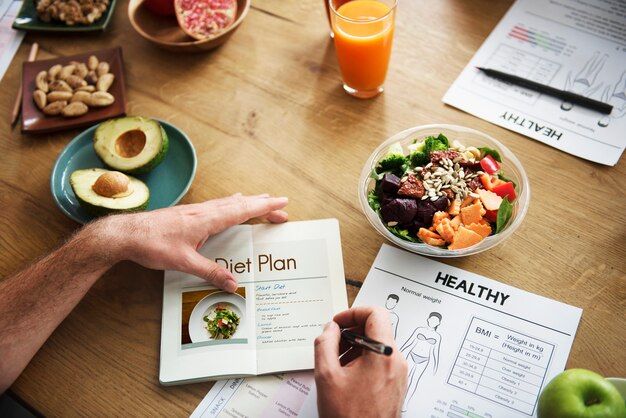 Minh họa cho món ăn lành mạnh và cách chế biến