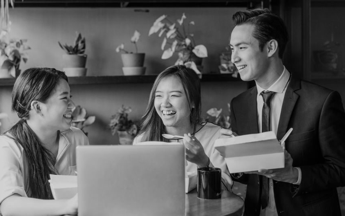 Không Biết Nói Chuyện Làm Sao Để Thay Đổi?