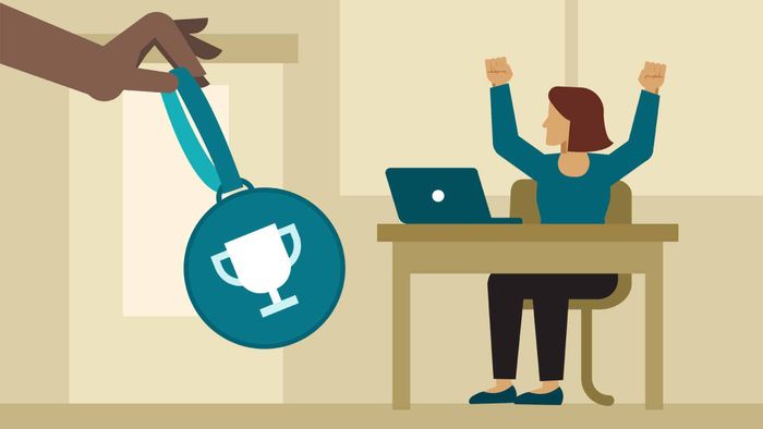 Đánh giá tiến độ hoàn thành công việc