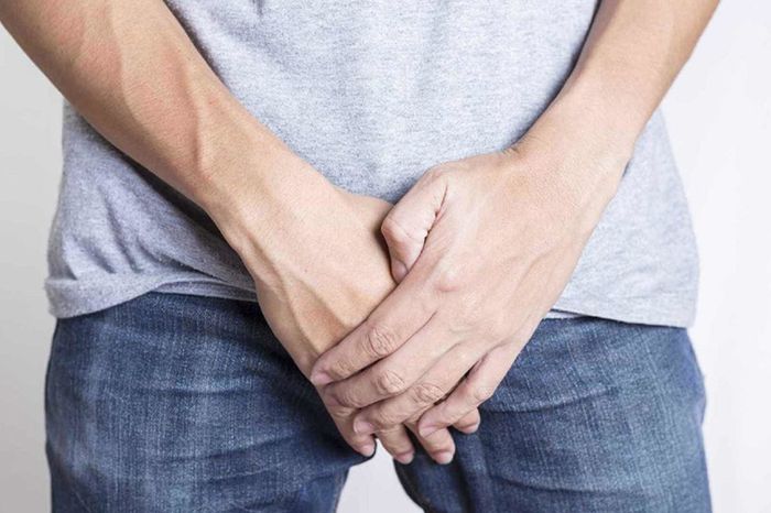 Viêm, sưng tinh hoàn là một trong những bệnh lý dẫn đến tình trạng vô sinh ở phái nam