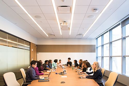 hybrid-meeting-la-gi