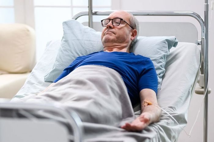 Bệnh nhân sau hút dịch cần được nghỉ ngơi và tập thở sau để hồi phục hiệu quả