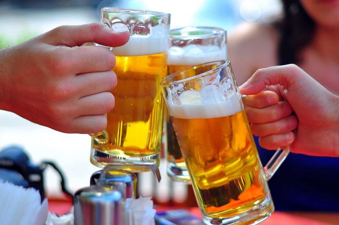 Rượu bia và các chất kích thích ảnh hưởng đến khả năng sinh sản