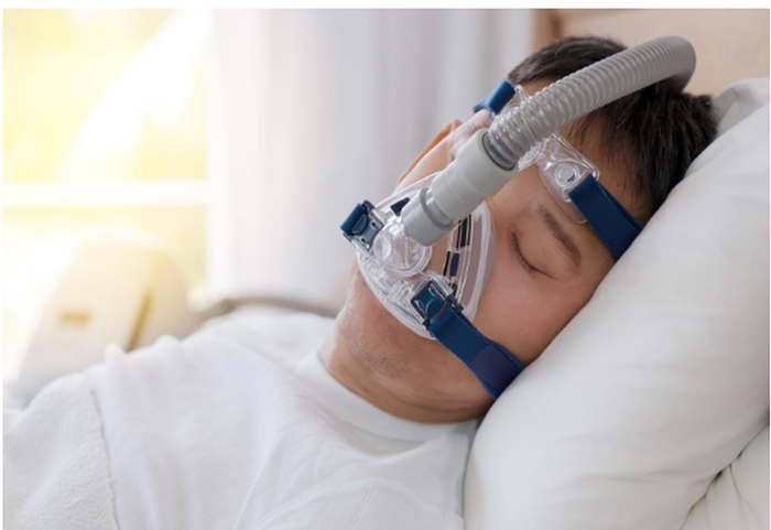 Thở máy là biện pháp cứu sống hiệu quả trong trường hợp khẩn cấp.