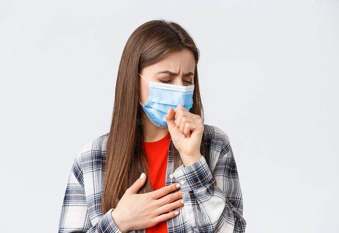 Cần thực hiện kiểm tra nội soi phổi cho những người bị ho kéo dài