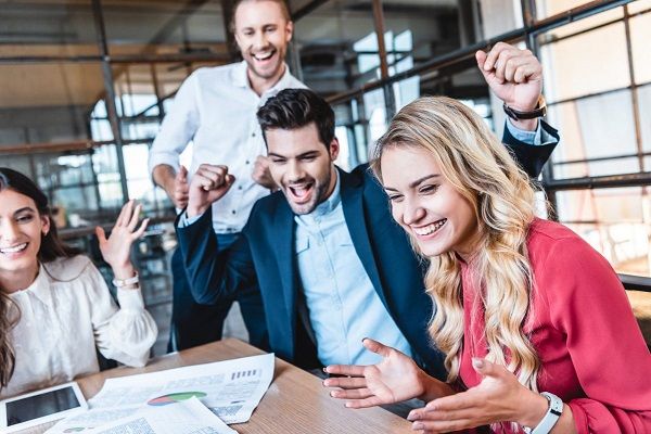 Yếu Tố Cần Có trong Môi Trường Làm Việc Hoàn Hảo