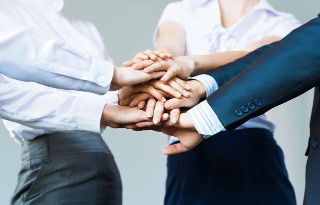 Kết Nối và Gắn Kết Đội Ngũ Nhân Viên