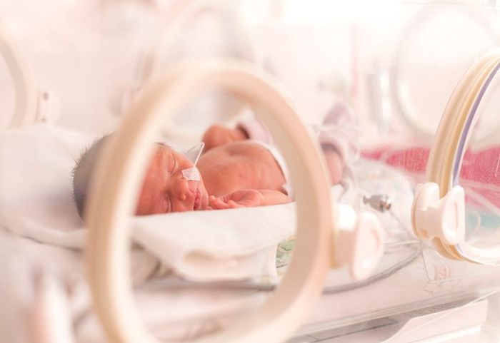 Trẻ sinh non có nguy cơ giảm chỉ số SpO2