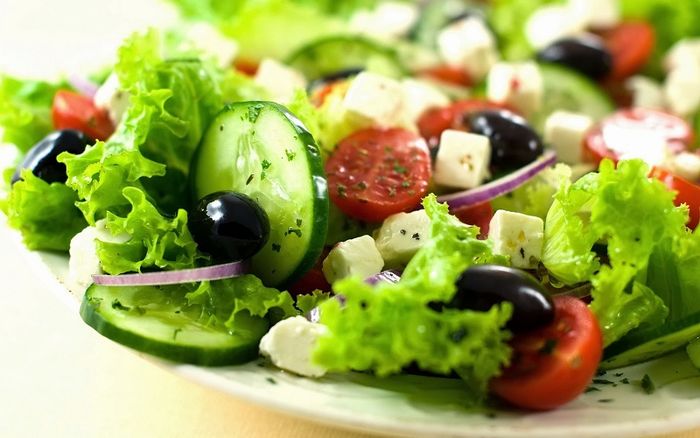 Người mắc suy hô hấp nên ưa chuộng rau xanh trong chế độ ăn hàng ngày của mình