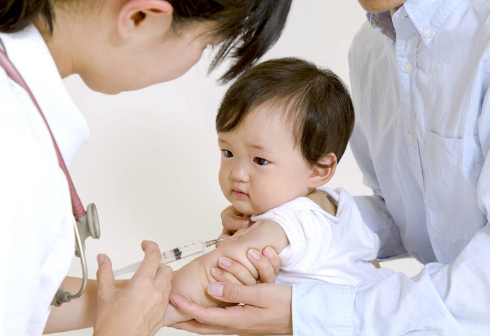 Phòng chống bệnh lao cho trẻ nhỏ bằng cách tiêm phòng