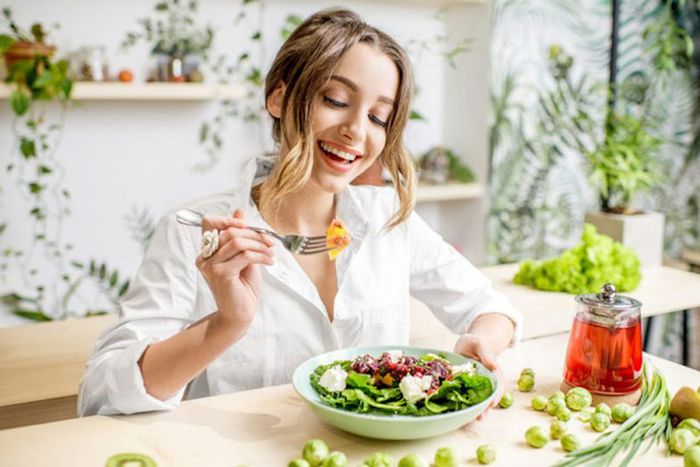 Chế độ ăn uống lành mạnh là một biện pháp đơn giản và hiệu quả nhất