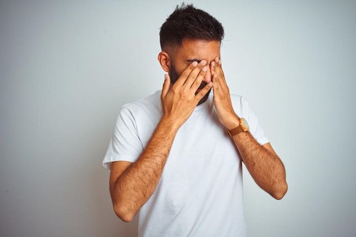 Một trong những biểu hiện nặng của viêm xoang là suy giảm thị lực