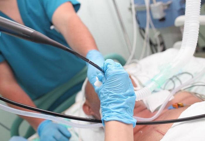 Nội soi phế quản là một kỹ thuật hỗ trợ trong việc chẩn đoán và điều trị các vấn đề liên quan đến phế quản.