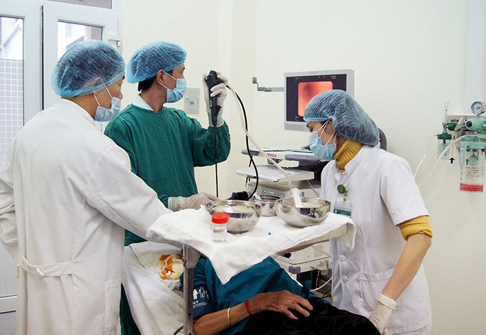 Không nên hút thuốc trong 24 giờ sau khi thực hiện nội soi