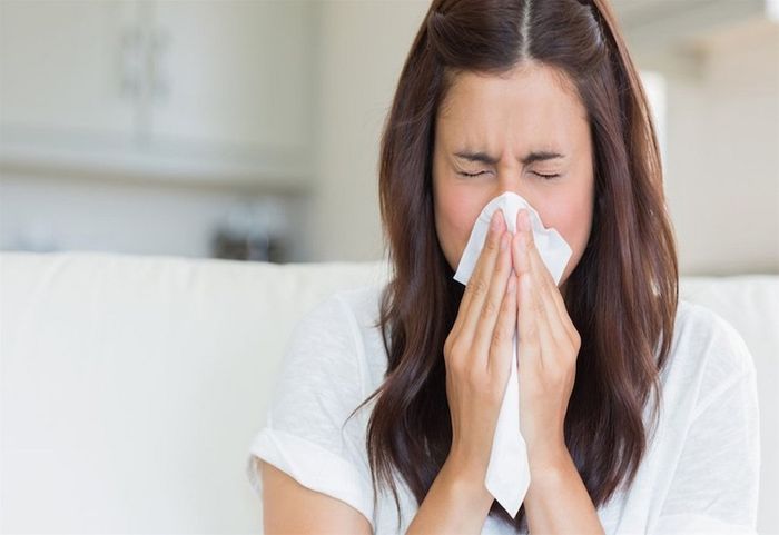 Viêm mũi xuất tiết không được điều trị hiệu quả có thể dẫn đến nhiều biến chứng nguy hiểm