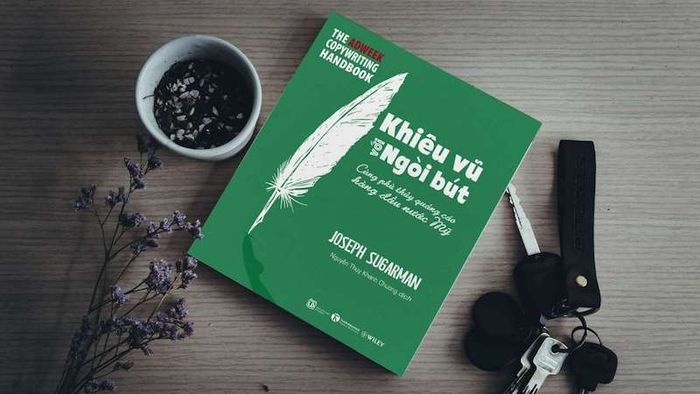 Đọc sách Trực tuyến: Khiêu vũ với Ngòi bút [Toàn bộ PDF] - Đánh giá sách Motreview