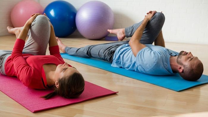 Tập thể dục đều đặn giúp cải thiện sức khỏe thể chất.