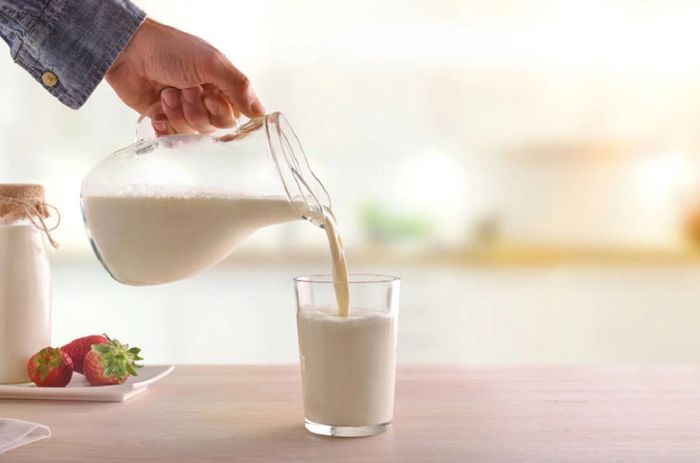 Sữa ít béo hoặc không béo là lựa chọn hợp lý cho người thừa cân