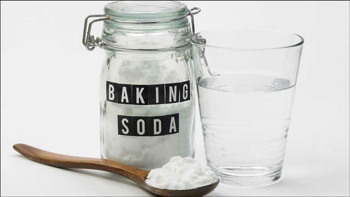 Uống baking soda giúp giảm triệu chứng chướng bụng