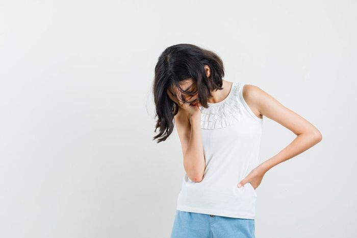 Khó chịu do đau hậu môn