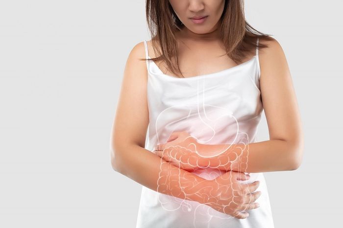Ruột kích thích có thể xuất phát từ nhiều nguyên nhân khác nhau.