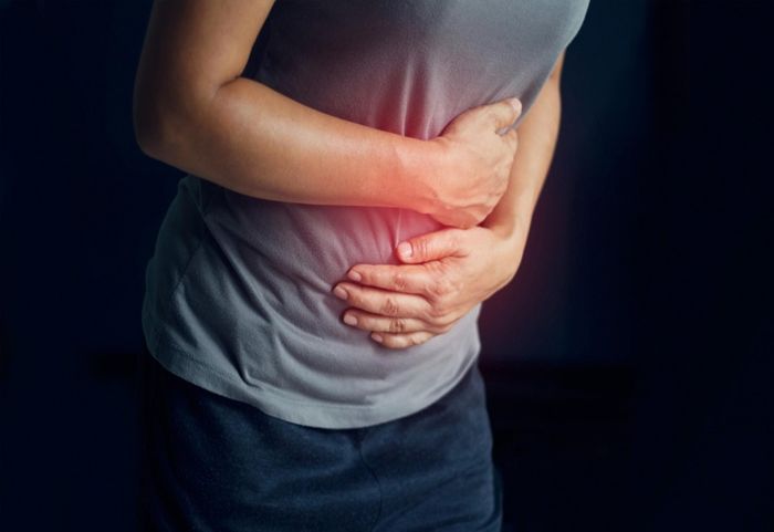 Cảm giác đau ở vùng bụng do viêm dạ dày HP